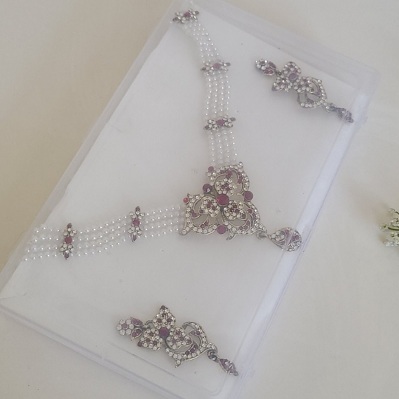 Necklace Set - Picture 12 of 13